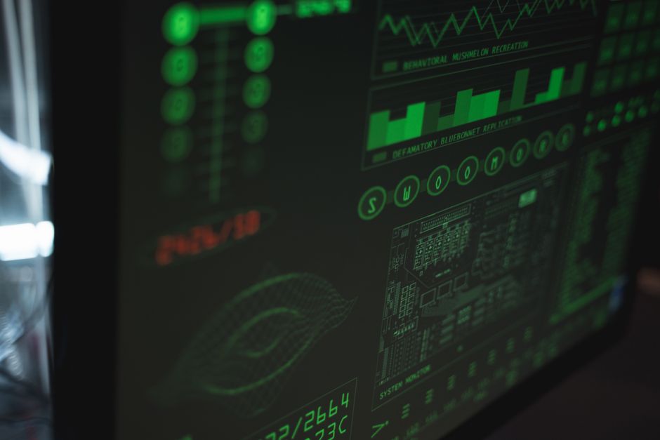 AI-ondersteunde dashboard toont besparingsmogelijkheden. AI-ondersteunde dashboard toont besparingsmogelijkheden.