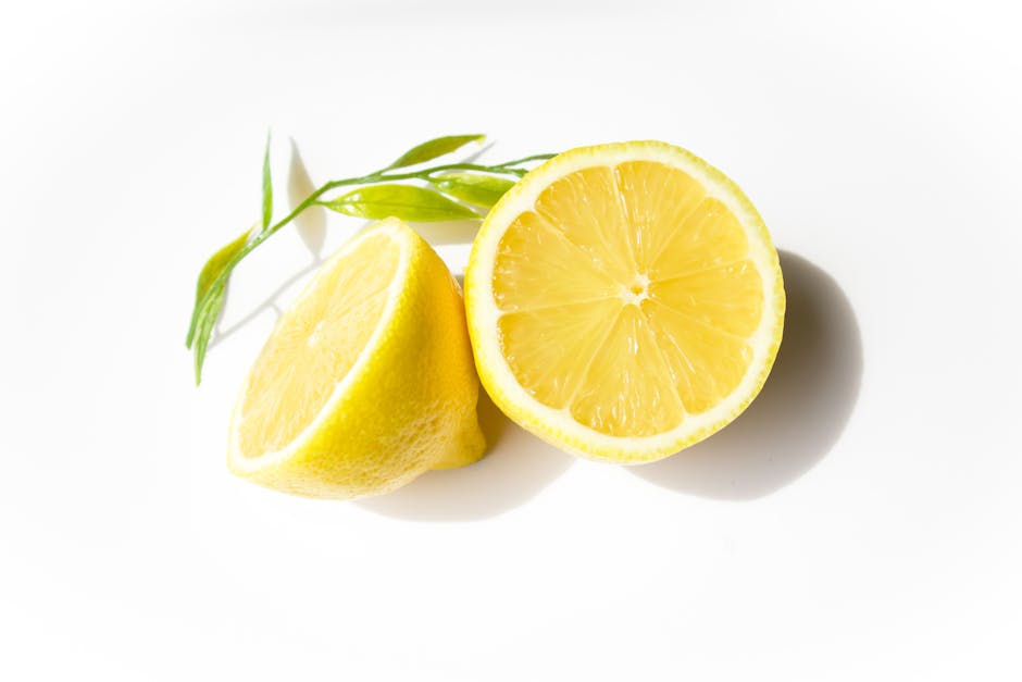Natuurlijke aroma verspreider naast een raam. Natuurlijke aroma verspreider naast een raam.